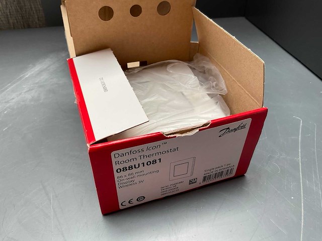 Danfoss 088u1081 kamerthermostaat - afbeelding 1 van  1