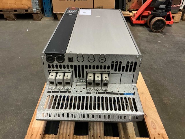 Danfoss 55kw fc-302 131h1594 frequentieregelaar - afbeelding 3 van  7