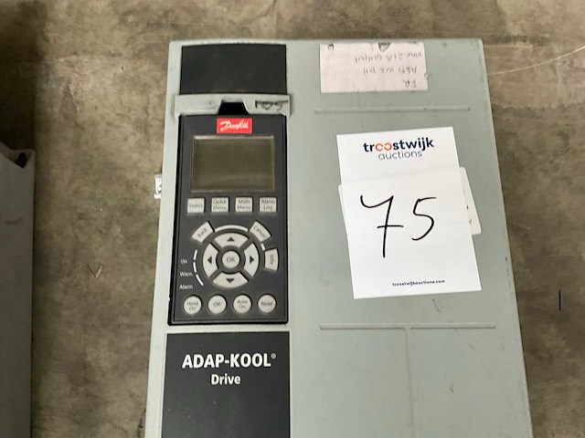 Danfoss adap-kool akd102p11 frequentieregelaar - afbeelding 2 van  3