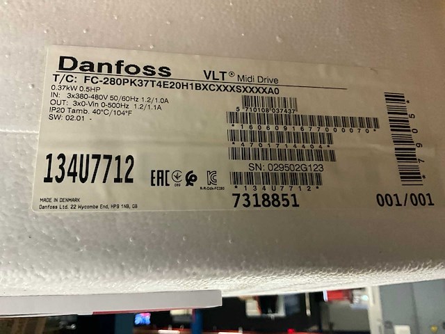 Danfoss fc-280pk37t4e20h1bxc 0,37 kw frequentieregelaar - afbeelding 5 van  5