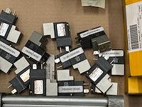 Danfoss, festo - partij pneumatische cilinders, ventielen en schakelmateriaal - afbeelding 2 van  12