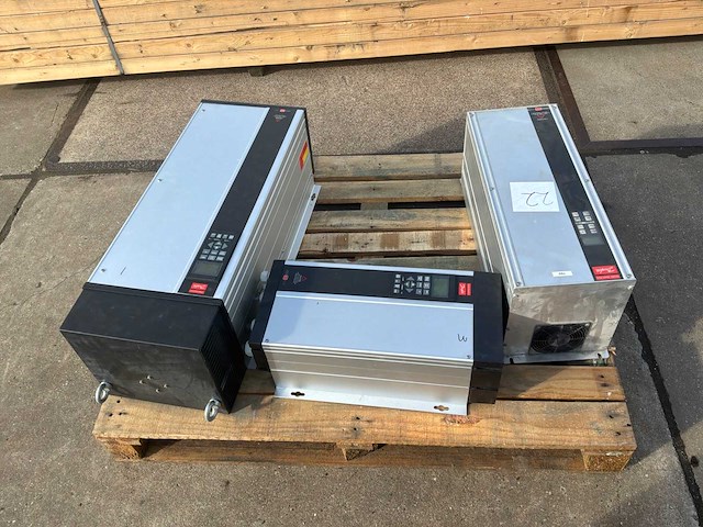Danfoss frequentieregelaar (3x) - afbeelding 4 van  8