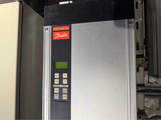 Danfoss frequentieregelaar set met schakelkast - afbeelding 13 van  15