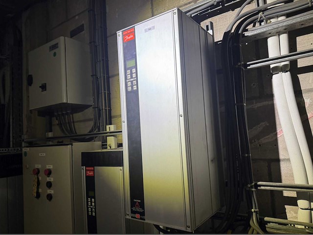 Danfoss frequentieregelaar - afbeelding 1 van  7