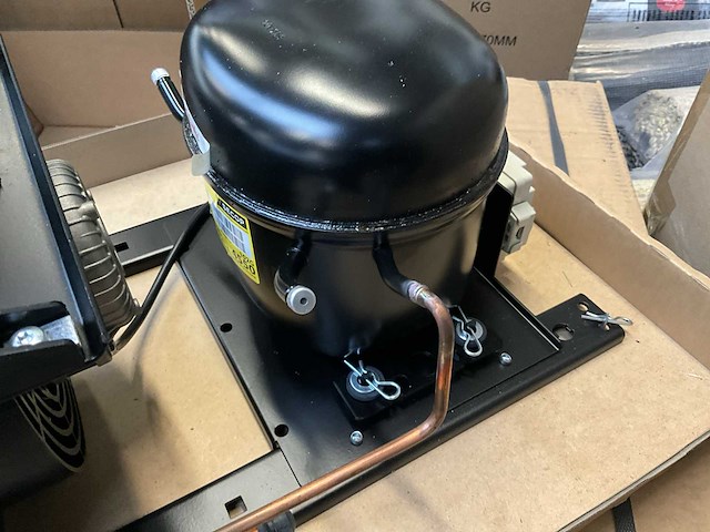 Danfoss optyma koelaggregaat - afbeelding 3 van  12