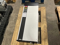 Danfoss t60a2h1 (43,8 kva) frequentieregelaar - afbeelding 1 van  6