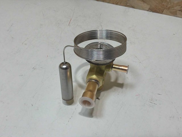 Danfoss ten 2 expansieventiel 3/8" x 1/2" (2x) - afbeelding 3 van  11