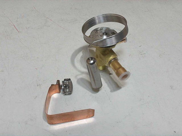 Danfoss ten 2 expansieventiel 3/8" x 1/2" (3x) - afbeelding 5 van  11