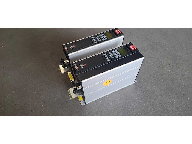 Danfoss vlt - frequentieregelaar: (2x) - afbeelding 5 van  8