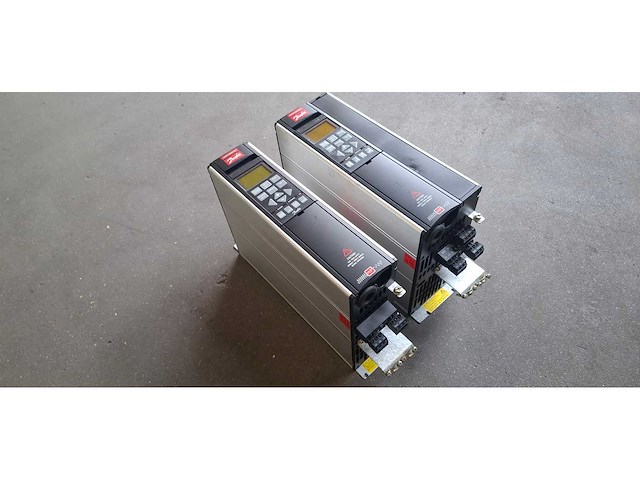 Danfoss vlt - frequentieregelaar: (2x) - afbeelding 7 van  8