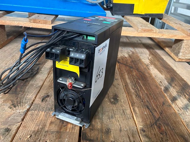 Danfoss vlt 2800 frequentieregelaar - afbeelding 4 van  5
