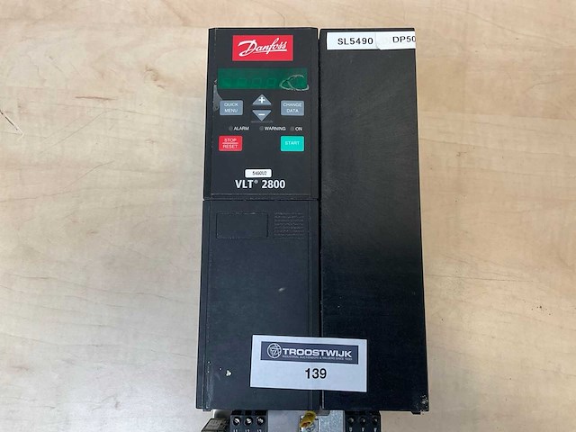 Danfoss vlt 2800 frequentieregelaar - afbeelding 1 van  3