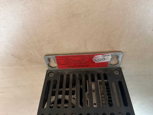 Danfoss vlt 5000 frequentieregelaar - afbeelding 4 van  4