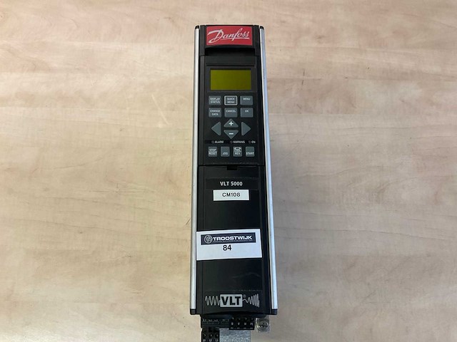Danfoss vlt 5002p frequentieregelaar - afbeelding 1 van  3