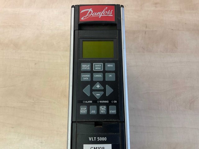 Danfoss vlt 5002p frequentieregelaar - afbeelding 2 van  3