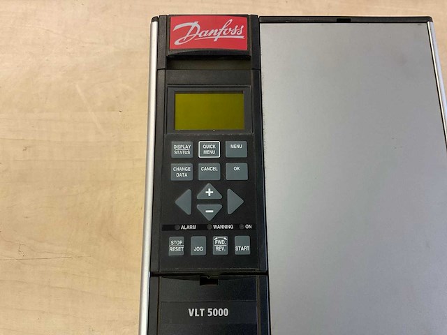 Danfoss vlt 5002p frequentieregelaar - afbeelding 2 van  3