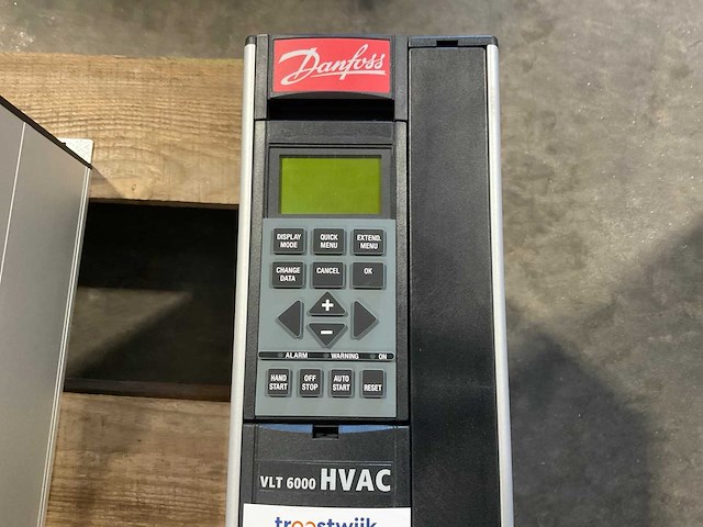 Danfoss vlt 6000 hvac 7,2kva frequentieregelaar - afbeelding 2 van  3