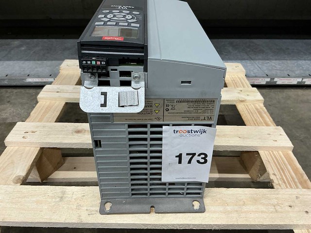 Danfoss vlt aqua drive fc202 15kw 131u0877 frequentieregelaar - afbeelding 5 van  6