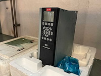 Danfoss vlt automationdrive fc-302 0,55 kw frequentieregelaar - afbeelding 1 van  5