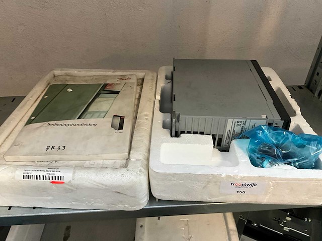 Danfoss vlt automationdrive fc-302 0,55 kw frequentieregelaar - afbeelding 5 van  5