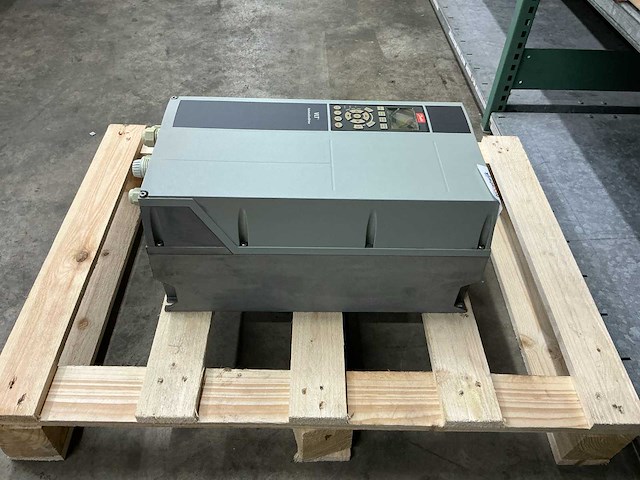 Danfoss vlt automationdrive fc302 1.5kw 131b1958 frequentieregelaar - afbeelding 2 van  6