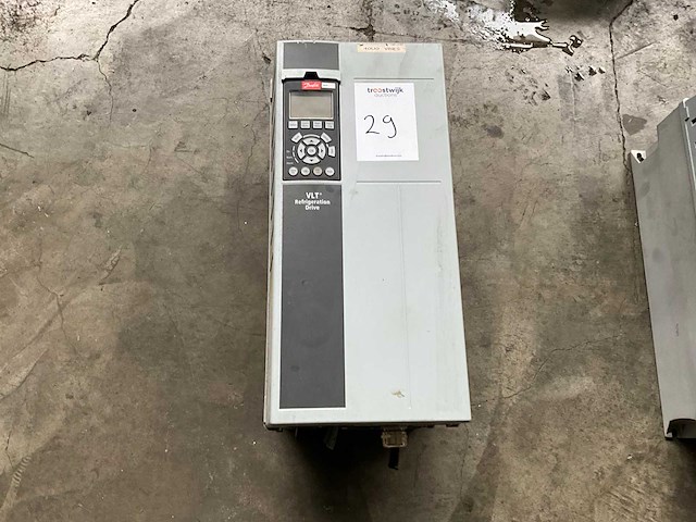 Danfoss vlt fc-103p11 frequentieregelaar - afbeelding 1 van  3
