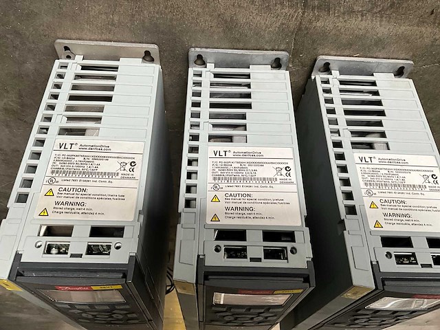 Danfoss vlt fc-302p3 frequentieregelaar (3x) - afbeelding 3 van  3