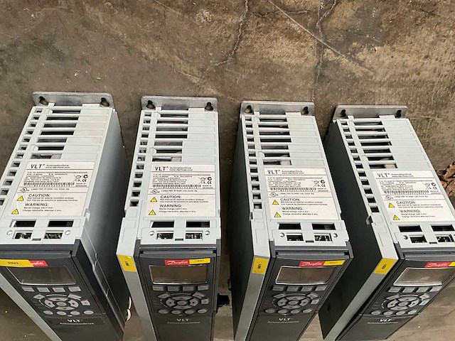 Danfoss vlt fc-302p3 frequentieregelaar (4x) - afbeelding 6 van  6