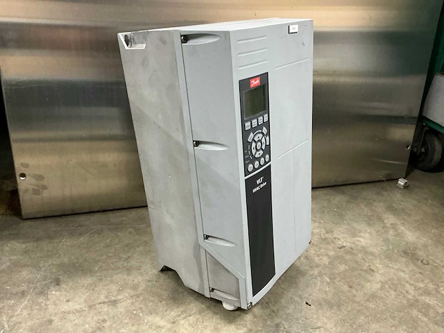 Danfoss vlt hvac drive 5,5kw frequentieregelaar - afbeelding 1 van  7