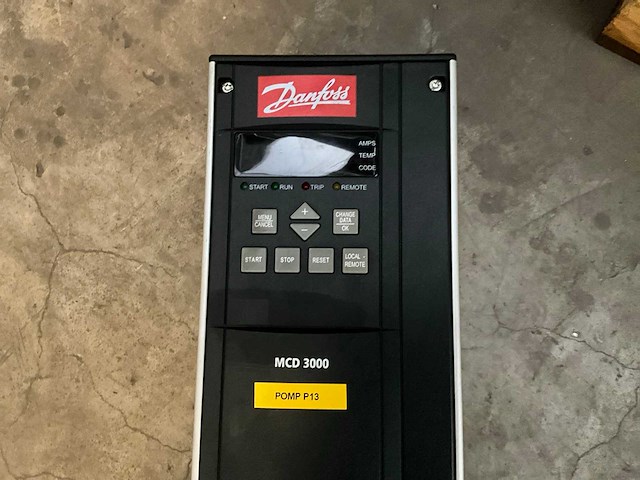 Danfoss vlt mcd3030 30 kw 400 v soft starter - afbeelding 2 van  4