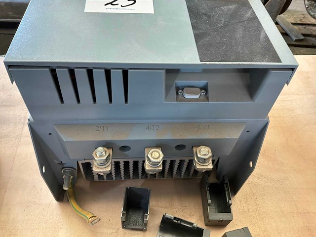 Danfoss vlt mcd5-0195b soft starter - afbeelding 3 van  4