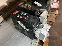 Danfoss vlt2805pt4b20str1dbf00a00c0 frequentieregelaar (2x) - afbeelding 2 van  4