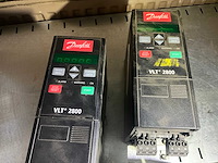 Danfoss vlt2805pt4b20str1dbf00a00c0 frequentieregelaar (2x) - afbeelding 3 van  4