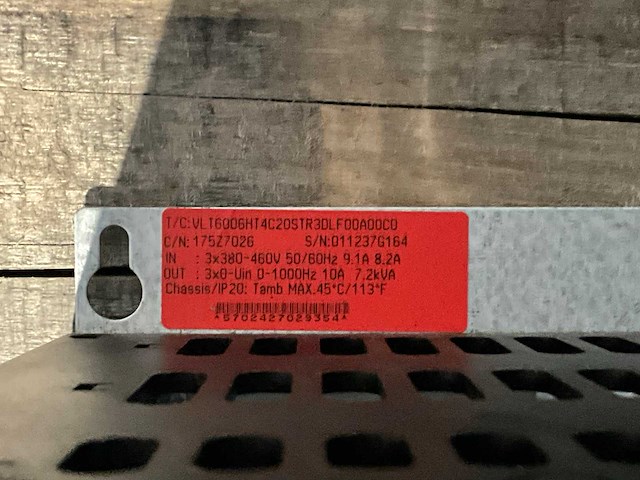 Danfoss vtl 6000hvac 7,2kva frequentieregelaar - afbeelding 4 van  4