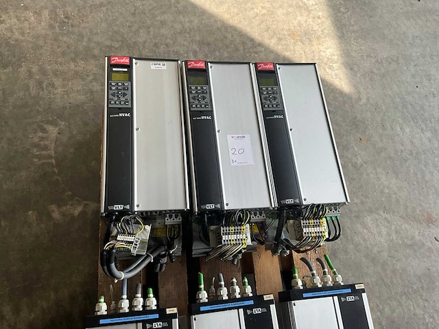 Danfoss vtl6000 hvac frequentieregelaar (3x) - afbeelding 1 van  2