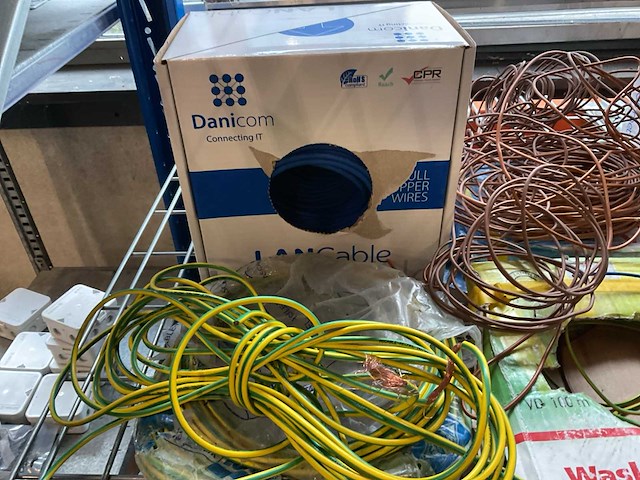Danicom installatie-/ en lankabel - afbeelding 2 van  3