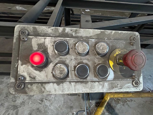 Danobat - 2012 - t3ch126+cpi105di - boor- zaagstraat - afbeelding 52 van  76