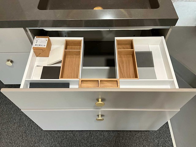 Dansani badmeubelset - afbeelding 2 van  11