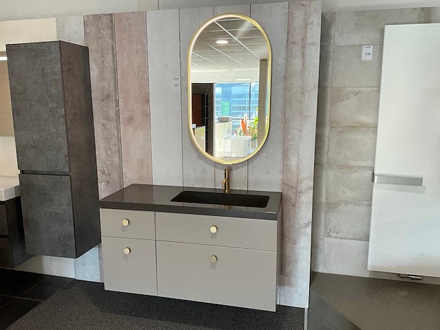 Dansani badmeubelset - afbeelding 1 van  11