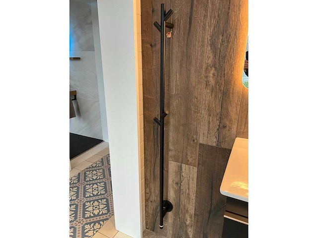 Dansani hydra elektrische handdoekradiator - afbeelding 2 van  5