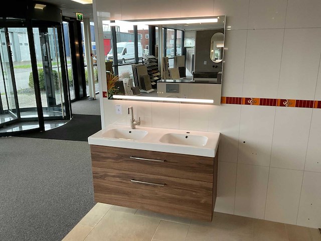 Dansani luna badmeubelset - afbeelding 1 van  12