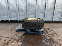 Danubiana – landbouwband d-146 16/70-20 met velg 8-gaats (1x) - afbeelding 1 van  3