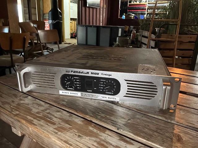 Dap 1600 versterkers - afbeelding 1 van  3