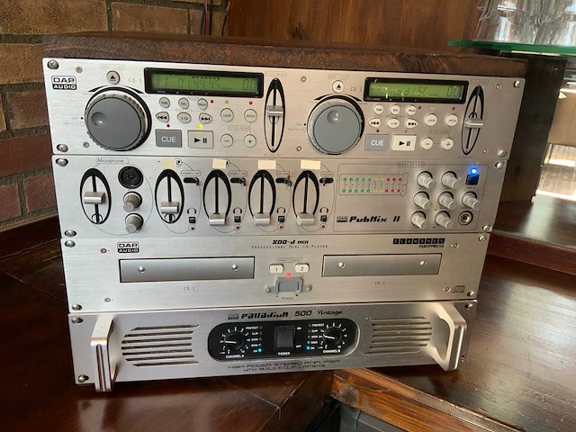 Dap audio pubmix 2 muziekcomputer met mix apparatuur, palladium 500 vintage versterker - afbeelding 1 van  12