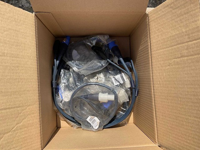 Dap powercon xlr3 combi kabel (9x) - afbeelding 1 van  2