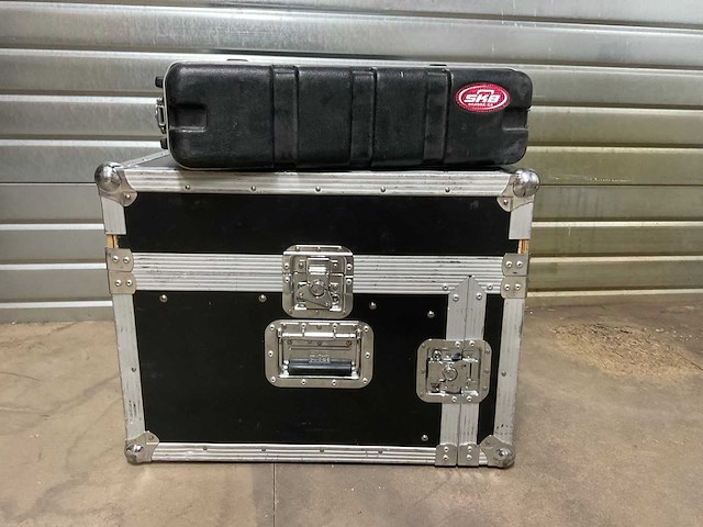 Dap, skb flightcase en koffer (2x) - afbeelding 1 van  9