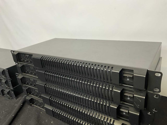 Dare audio diverse versterker (11x) - afbeelding 4 van  14