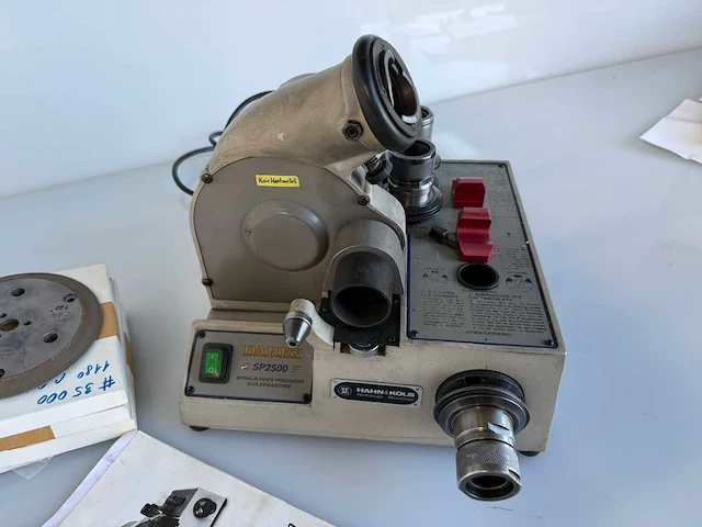 Darex - 2002 - sp2500 - borenslijpmachine - afbeelding 7 van  7