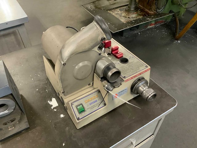 Darex sp2500 borenslijpmachine - afbeelding 3 van  5