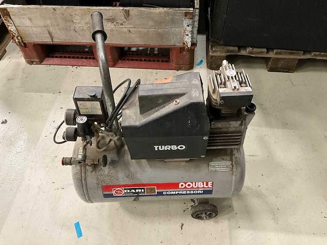 Dari double zuigercompressor - afbeelding 3 van  6
